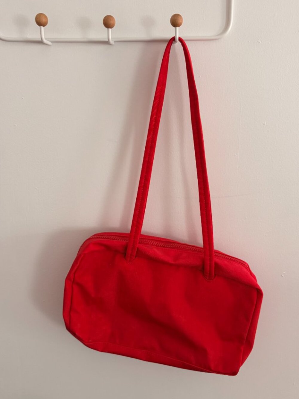 Baggu Regular Nylon Bowler Bag - Candy Apple Red - Picture 3 of 7